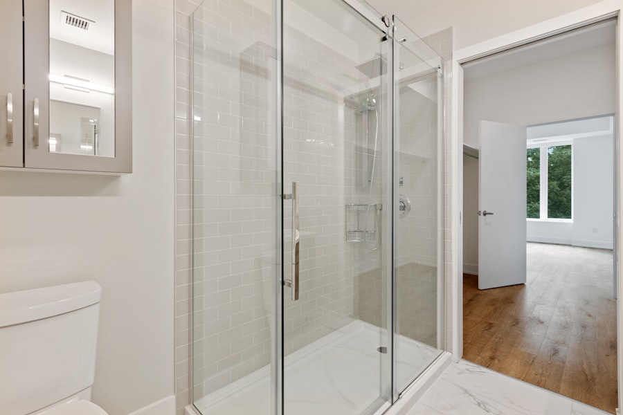 Photo Shower Enclosure